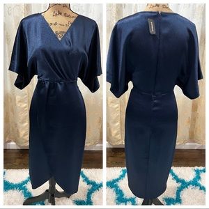 Express Texture Satin Kimono Sleeve Midi Dress